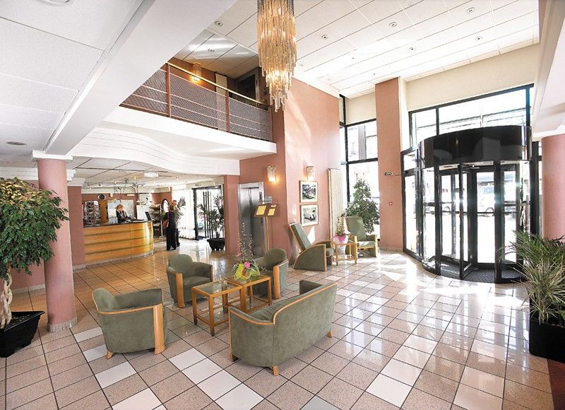 Holiday Inn Reims Centre, An Ihg Hotel Интерьер фото